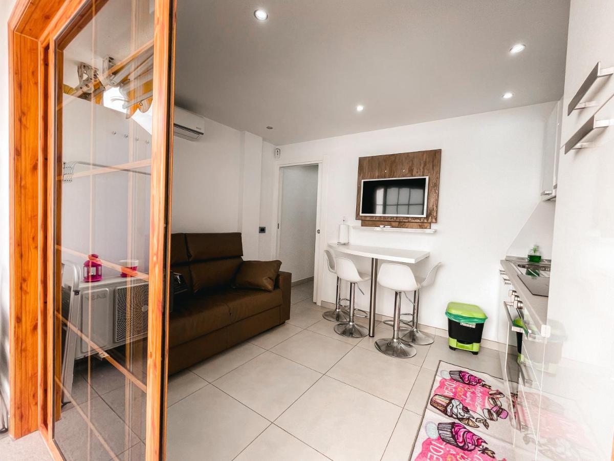 Exclusive Francy'S Apartment In Garden City, Sant'Eugenio 阿德耶 外观 照片